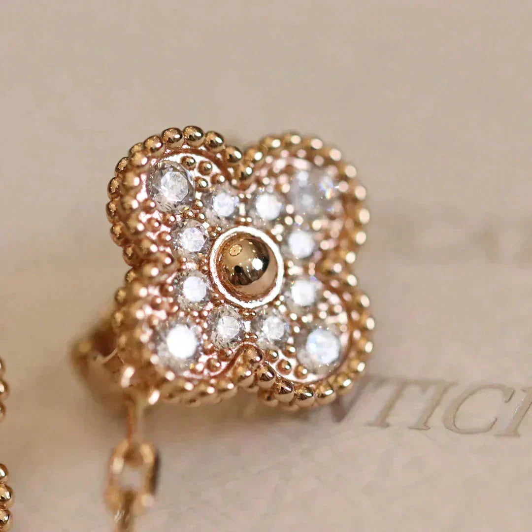 Miro CLOVER MEDIUM 1 MOTIFS フルダイヤモンドイヤリング