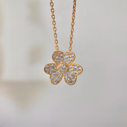 Miro FLOWER DIAMOND NECKLACE