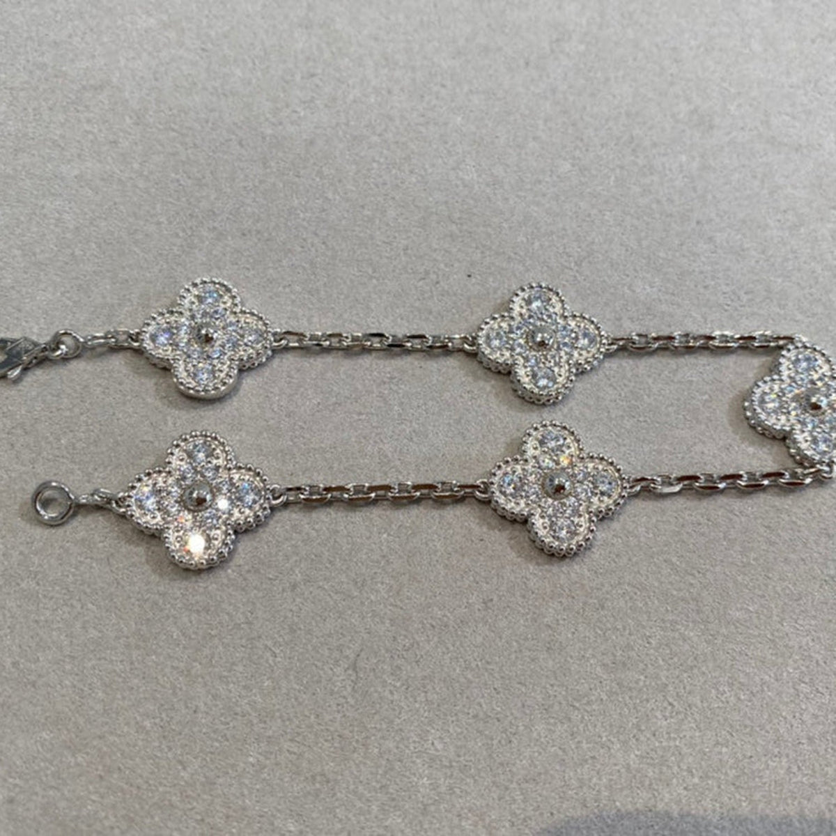 [Miro ] New  CLOVER 5 MOTIF FULL DIAMOND BRACELET COLLECTION