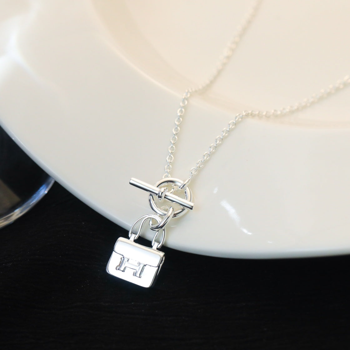 Miro POP H PEDANT SILVER NECKLACE