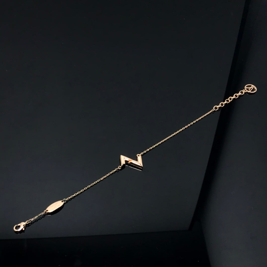 Miro VOLT LV LOGO BRACELET
