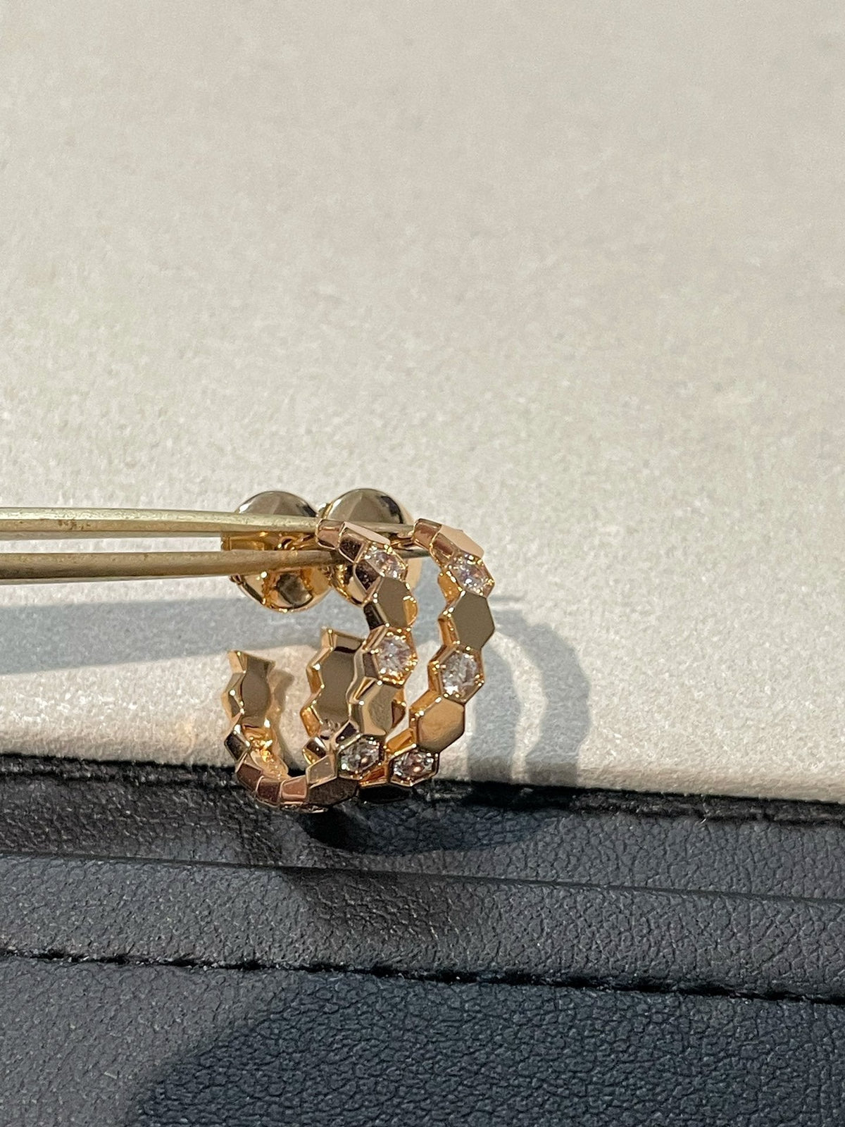 Miro BEE LOVE Earrings GOLD DIAMOND