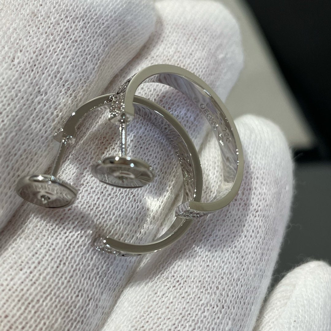 Miro LOVE DIAMOND SILVER HOOP EARRINGS