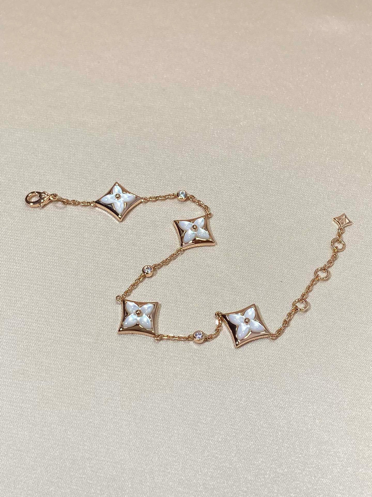 Miro STAR 4 MOTIF MOP DIAMOND PINK GOLD BRACELET