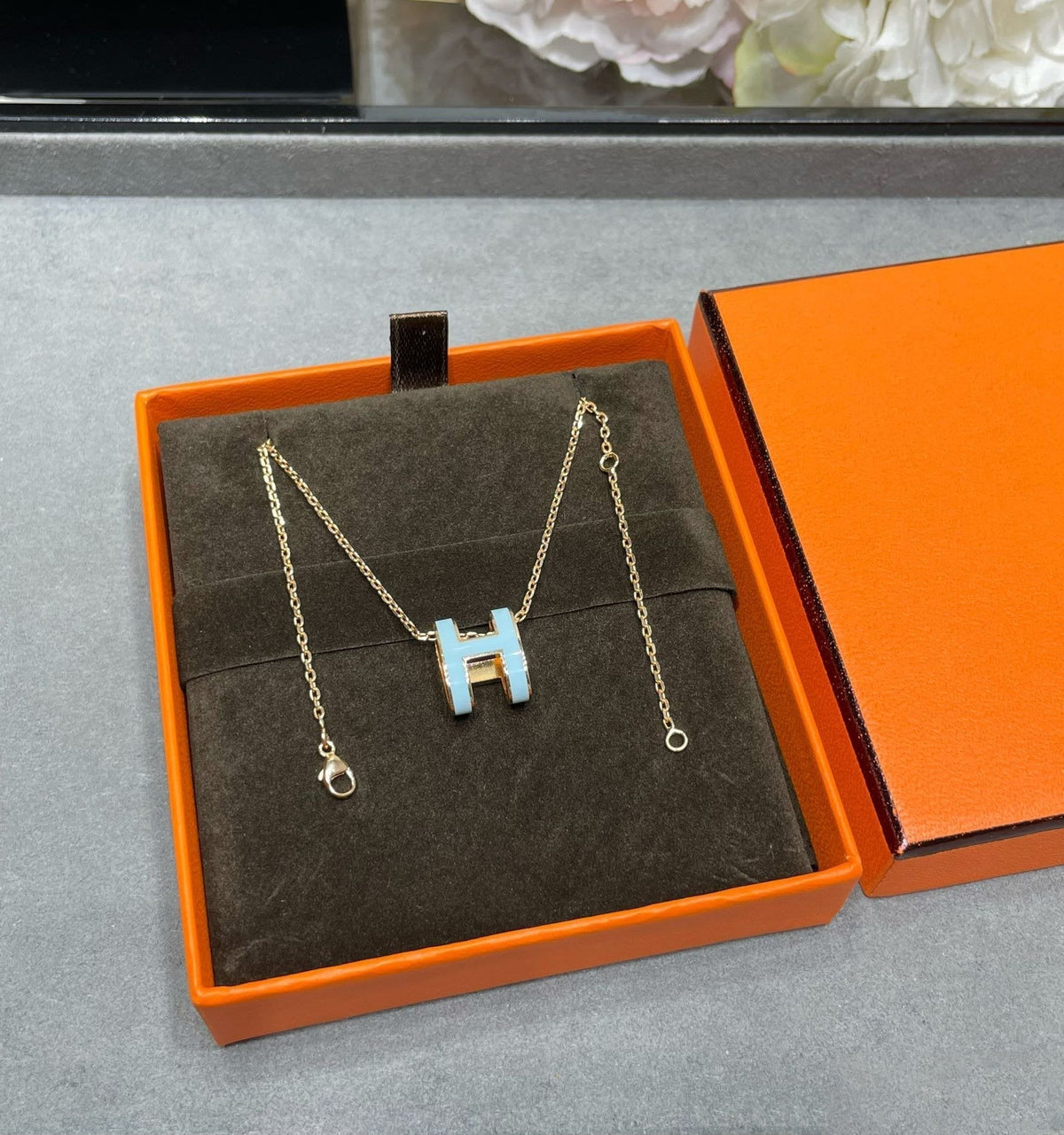 Miro POP H SKY BLUE NECKLACE