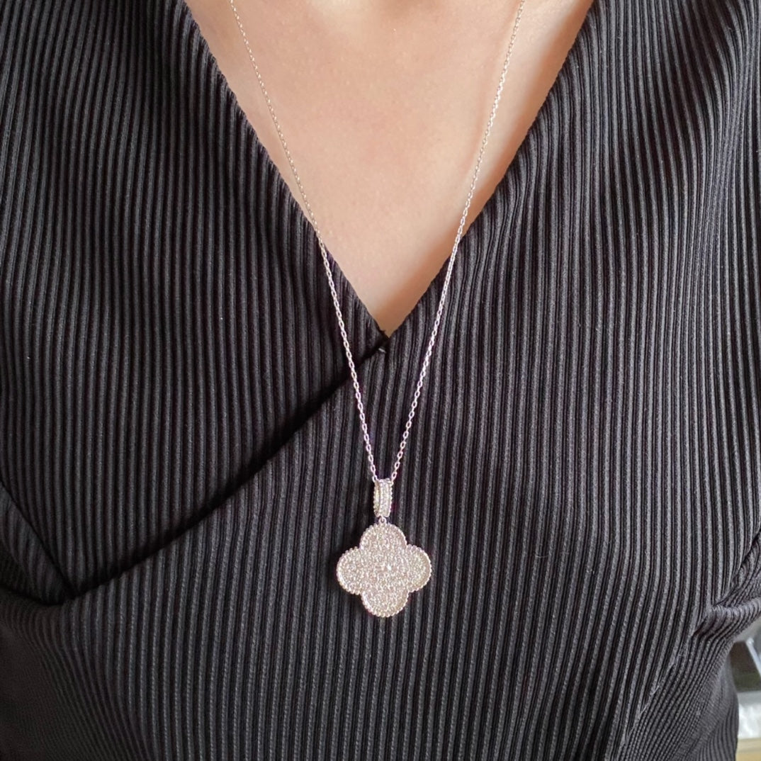 Miro CLOVER 25MM LARGE PEDANT DIAMOND PAVED LONG NECKLACE