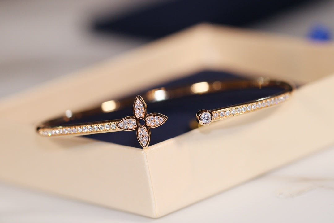 Miro IDYLLE GOLD OPEN BRACELET DIAMOND PAVED