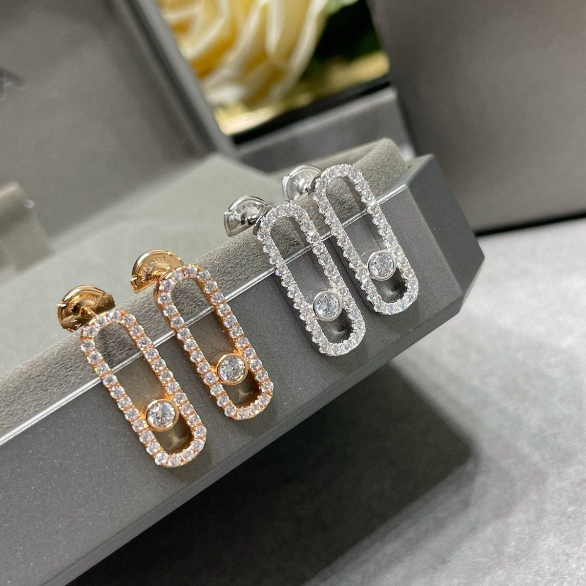 [Miro ]MOVE UNO STUD DIAMOND PAVED EARRINGS