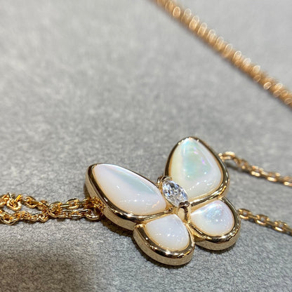 Miro BUTTERFLY MOP DIAMOND NECKLACE