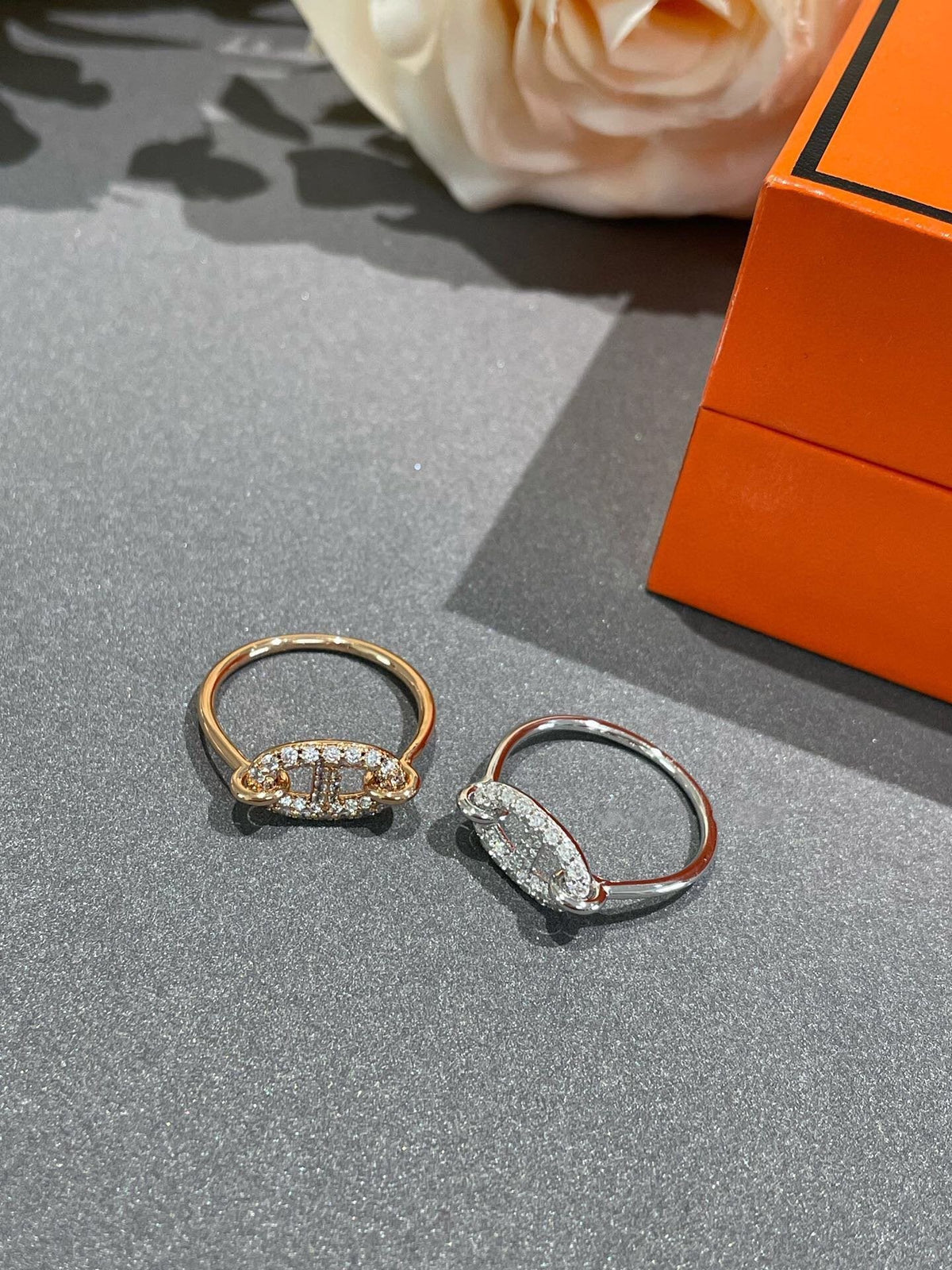 Miro RONDE SMALL DIAMOND RING