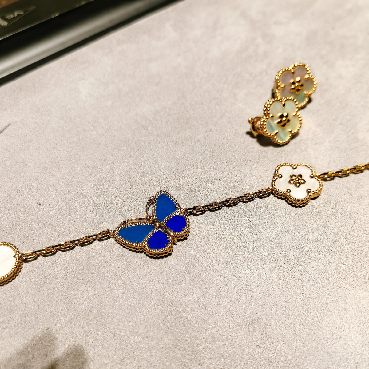 [Miro ] 2026 NEW SPRING LUCKY 5 MOTIF BRACELET