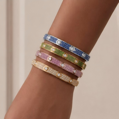[Miro ] 2026 PAVE GEMSTONE LOVE BRACELET 6.1MM 10 DIAMONDS