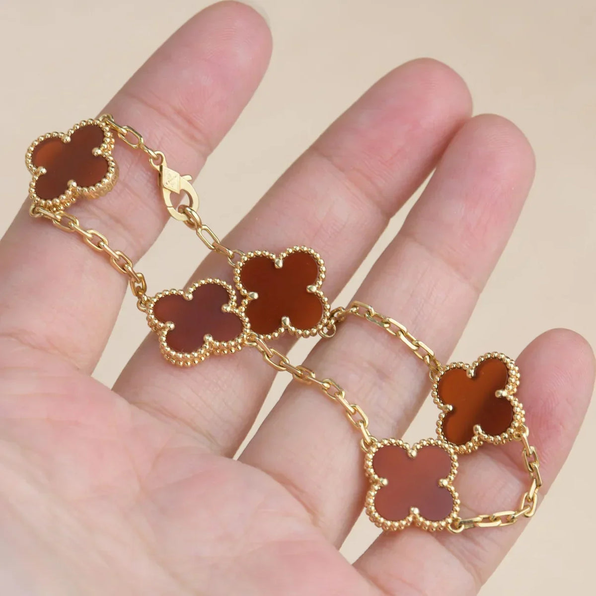 [Miro ]New  CLOVER 5 MOTIF RED CORNELIAN BRACELET COLLECTION