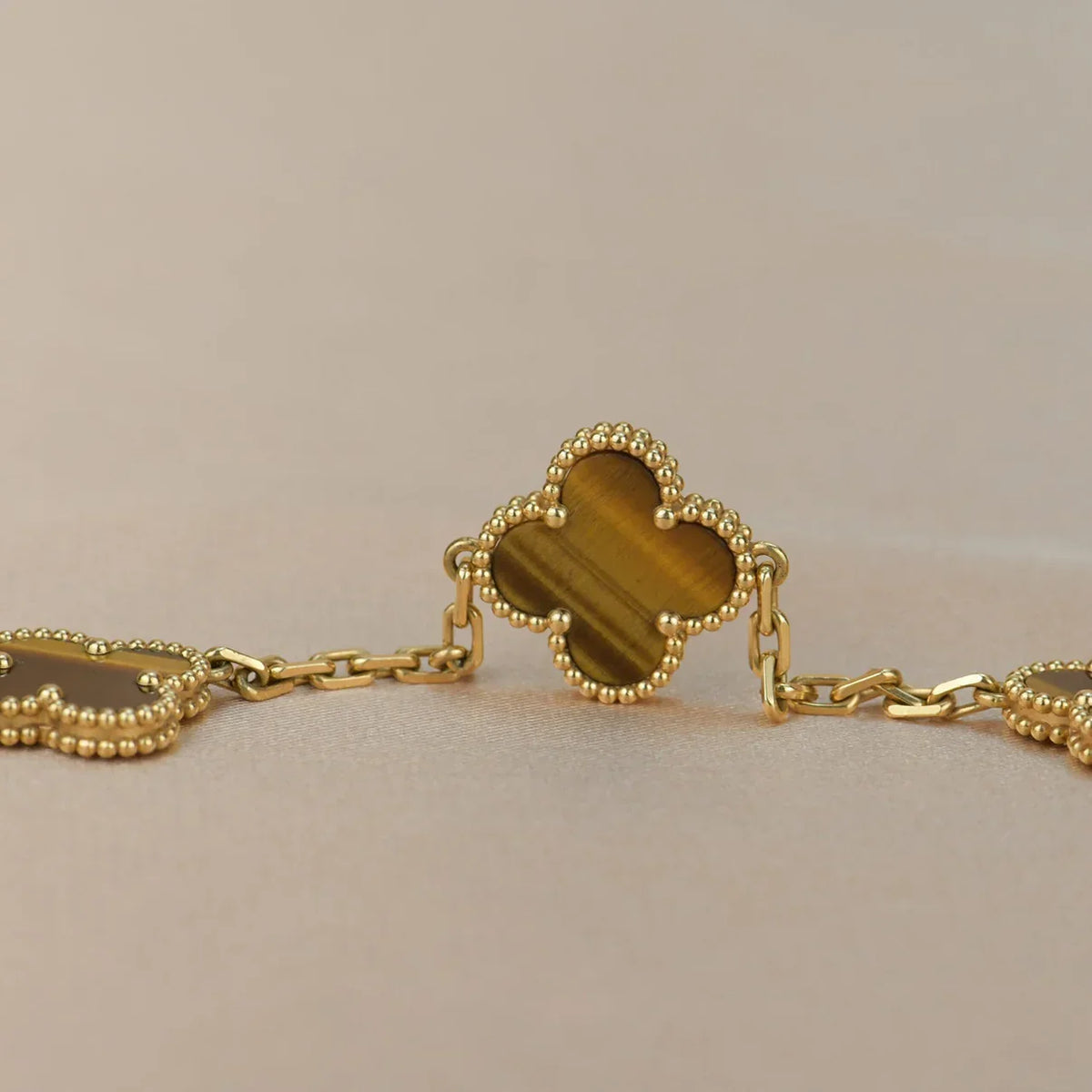 [Miro ]New  CLOVER 5 MOTIFS TIGER EYE BRACELET COLLECTION