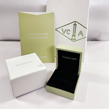 Miro VA CLOVER BRACELET NECKLACE RING BOX GIFT BAG