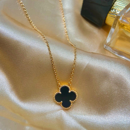 Miro CLOVER 15MM BLACK ONYX SINGLE FLOWER NECKLACE