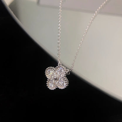 Miro CLOVER 15MM DIAMOND SINGLE FLOWER NECKLACE