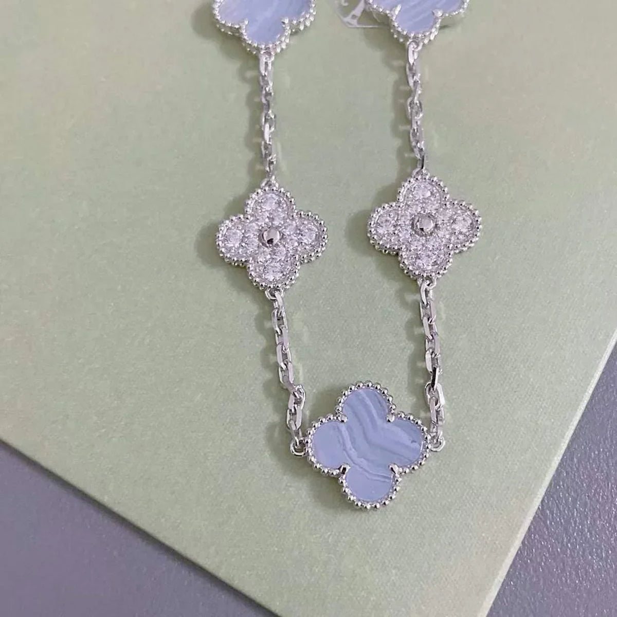 [Miro ]New  CLOVER 5 MOTIF PURPLE CHALCEDONY BRACELET COLLECTION
