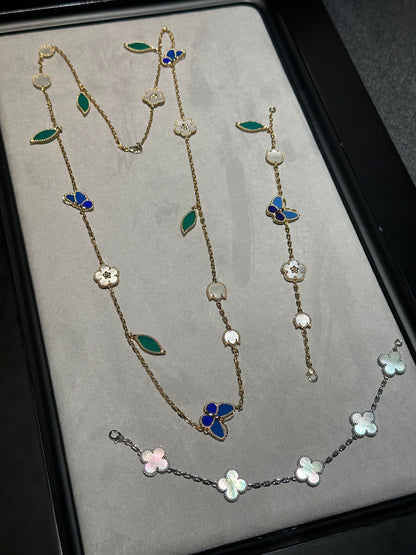 [Miro ] 26 NEW CLOVER 15 MOTIFS LUCKY NECKLACE