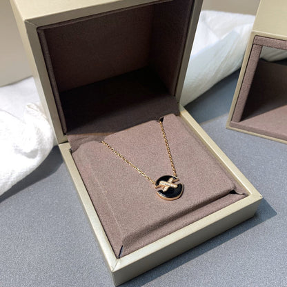 Miro JEUX DE PINK GOLD DIAMOND NECKLACE