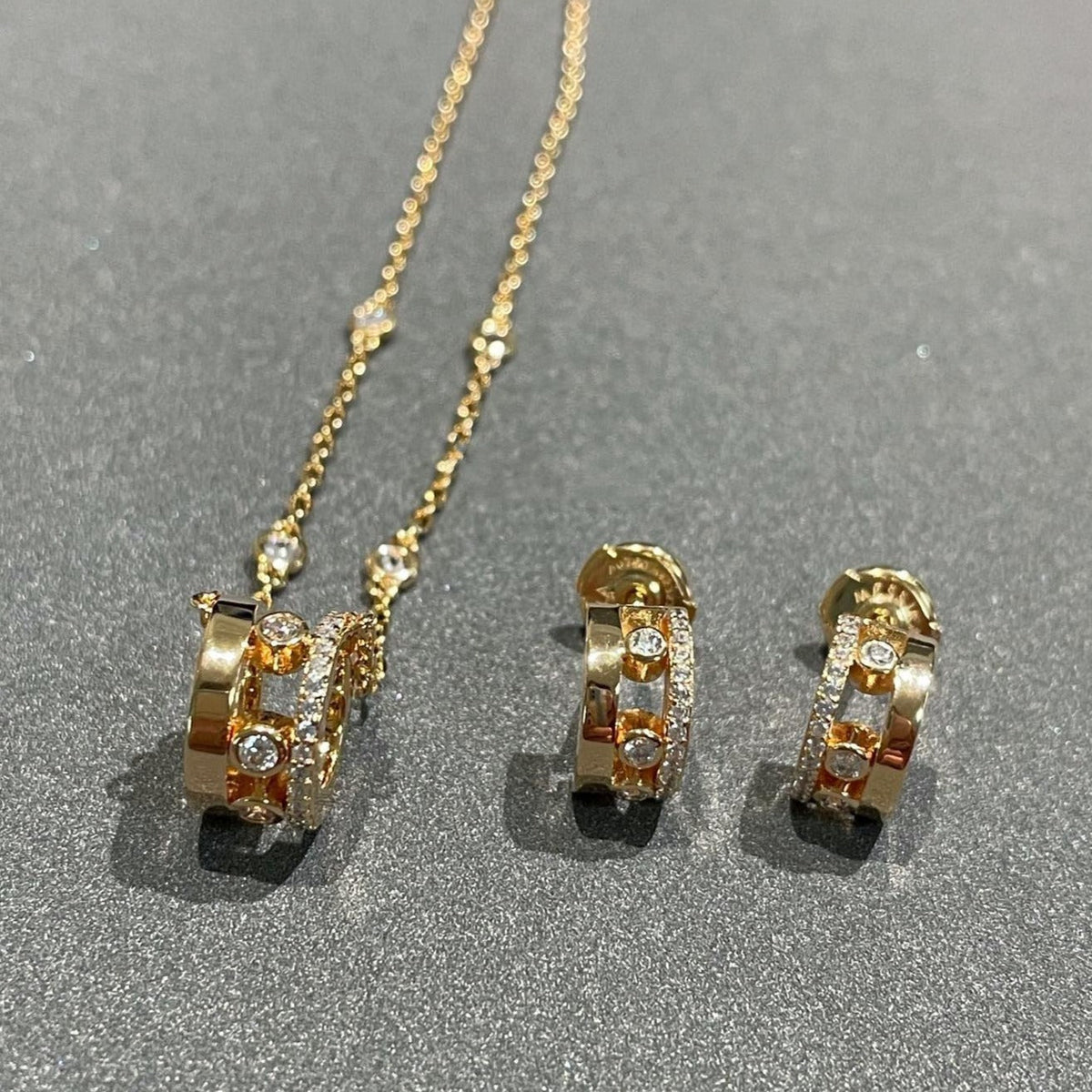 [Miro ]CHAIN MOVE ROMANE PEDAND NECKLACE