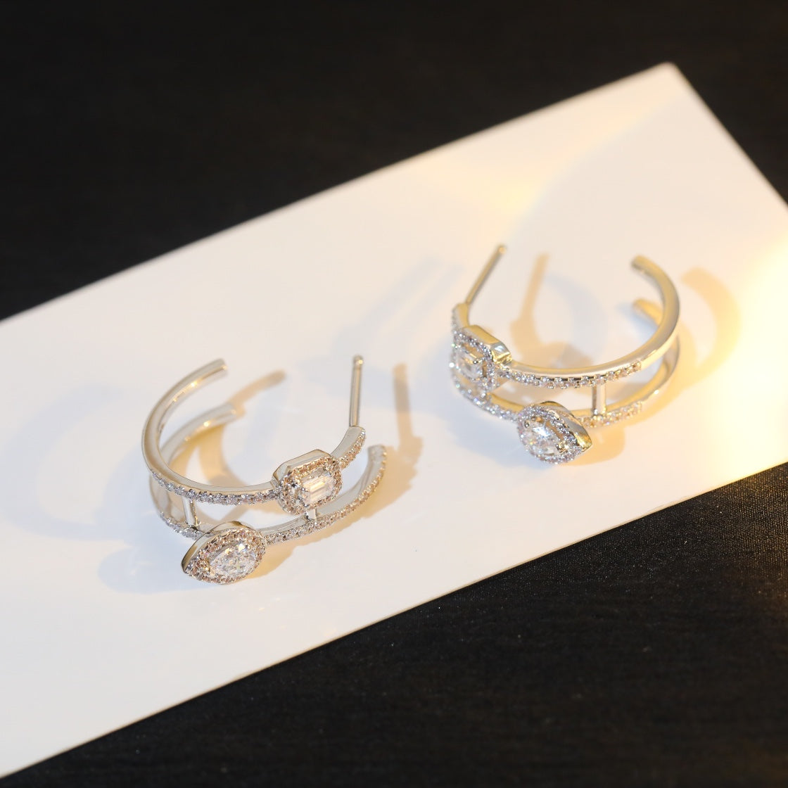 [Miro ]CREOLES MY TWIN 2 RANGS SILVER DIAMOND EARRINGS