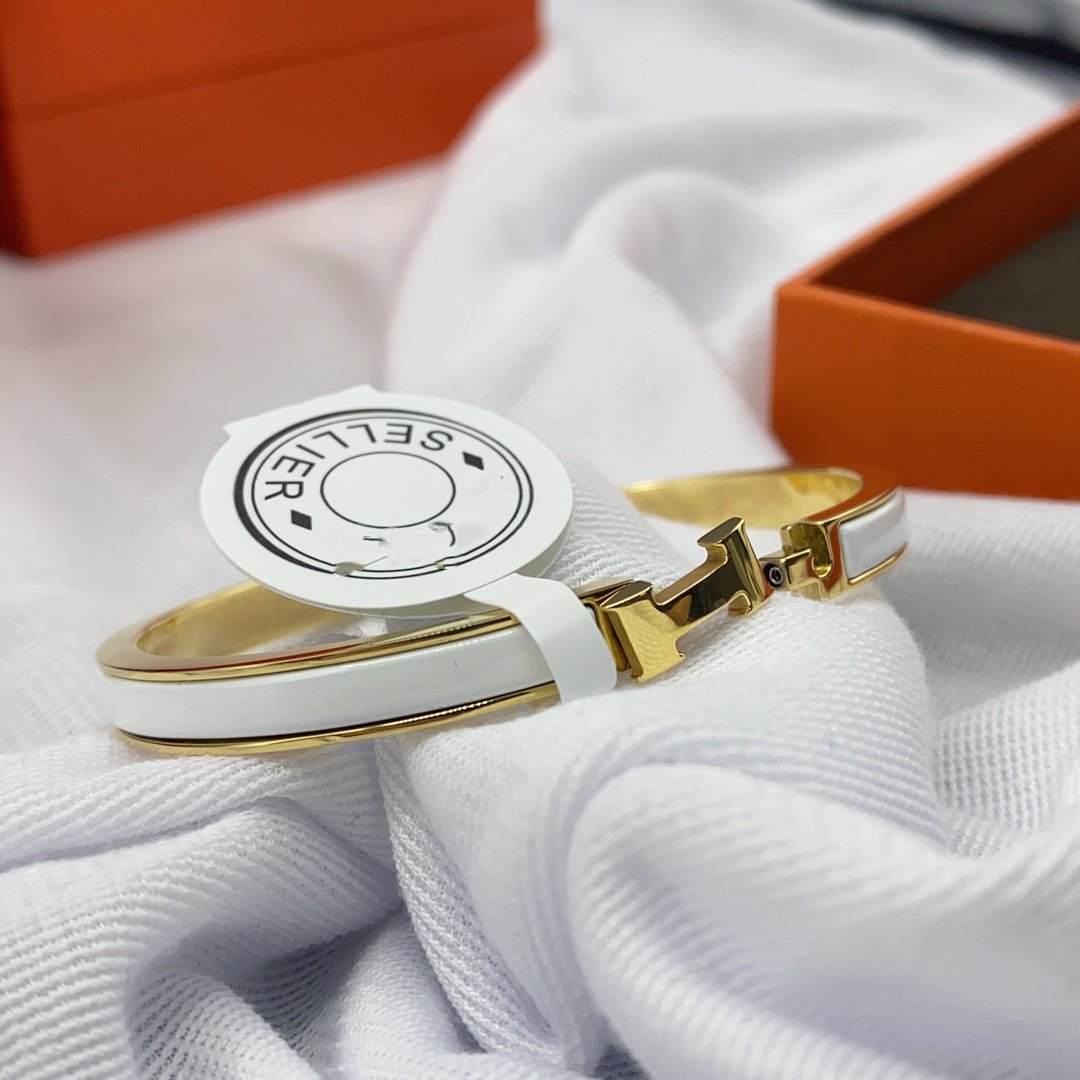 Miro CLASSIC HM CLIC WHITE 8MM ENAMEL BRACELET