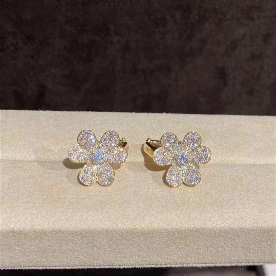 Miro FRIVOLE GOLD FLOWER DIAMOND EARRINGS