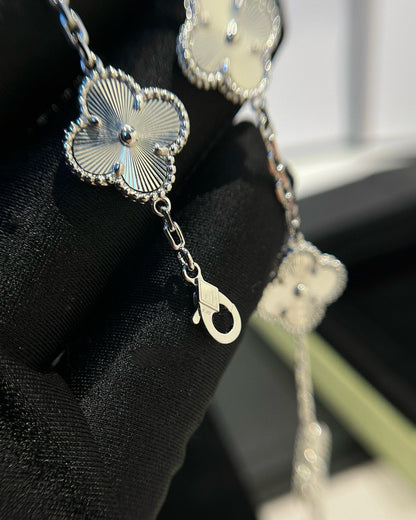 [Miro ]New  CLOVER 5 MOTIF LASER BRACELET COLLECTION